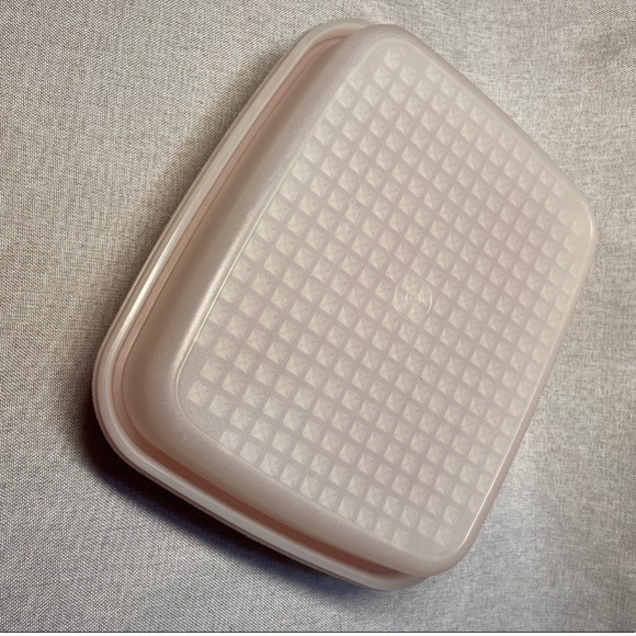 Tupperware Season-Serve Marinating Container - Picture 5 of 7